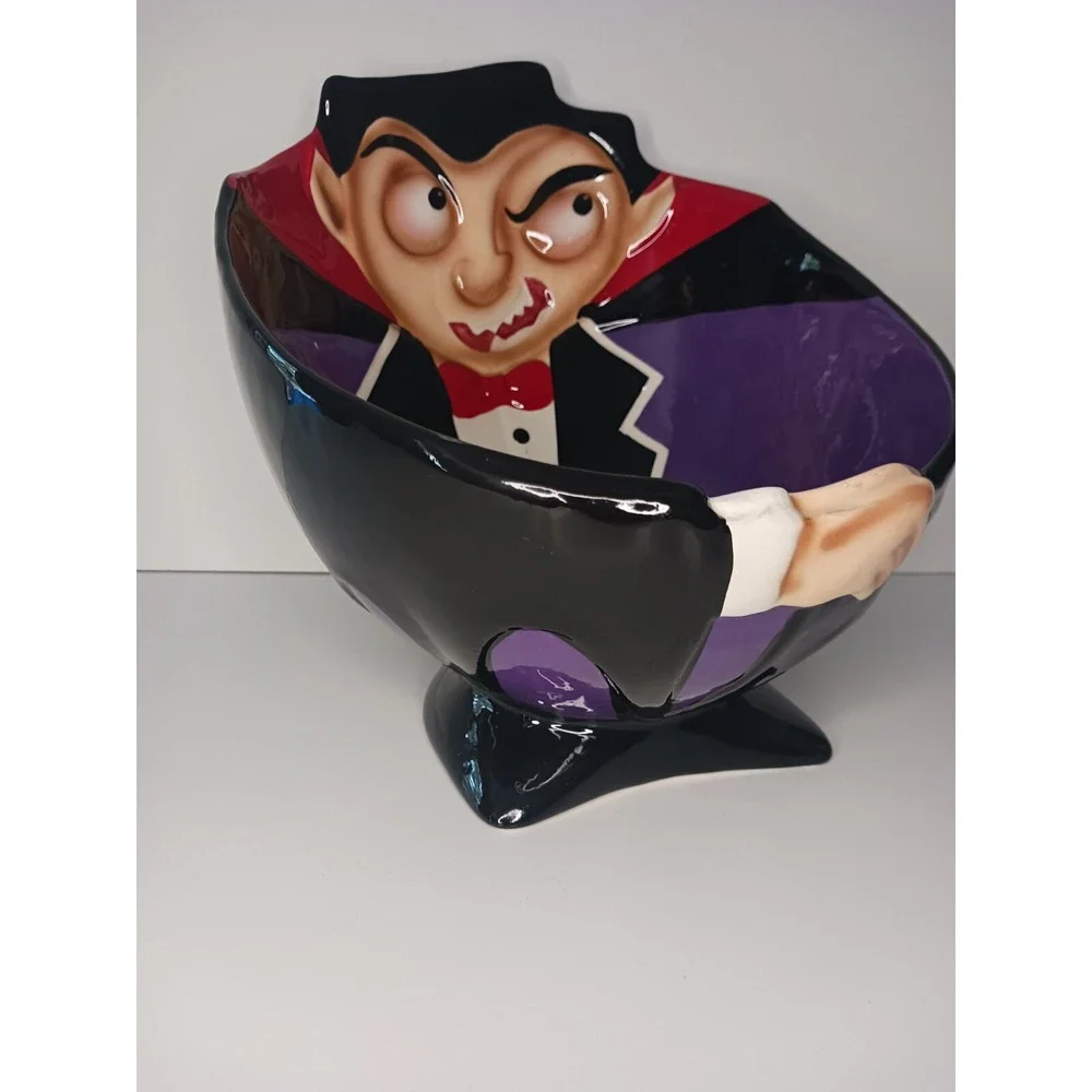 Vampire Halloween Candy Bowl Ceramic Candy Chip Bowl With Box Count Dracula